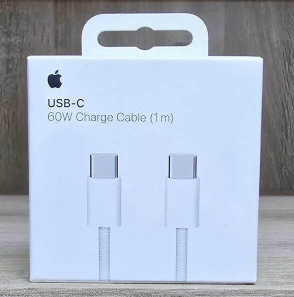 كابل شحن أبل USB-C (1 متر)